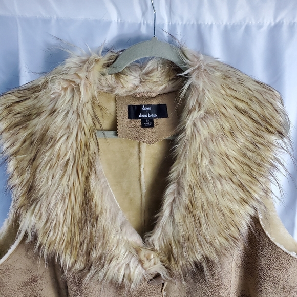 NWOT Dennis Basso Faux Fur/ Suede Vest - Picture 2 of 9